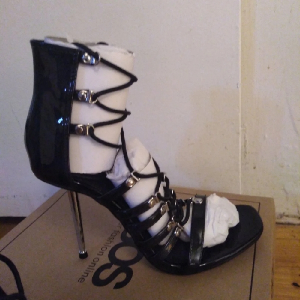 ASOS size 7 lace up stillettos
